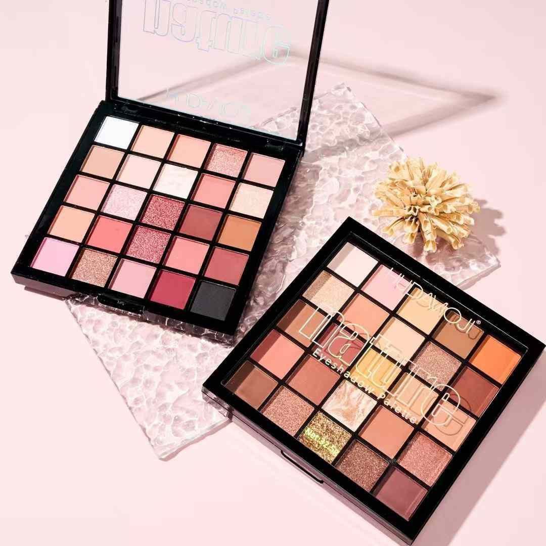 سایه 25 رنگ هدی موجی huda muji