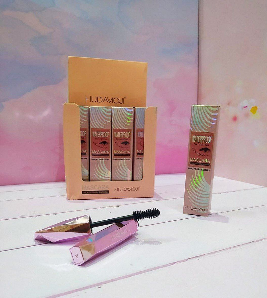 ریمل حجم دهنده هدی موجی huda muji