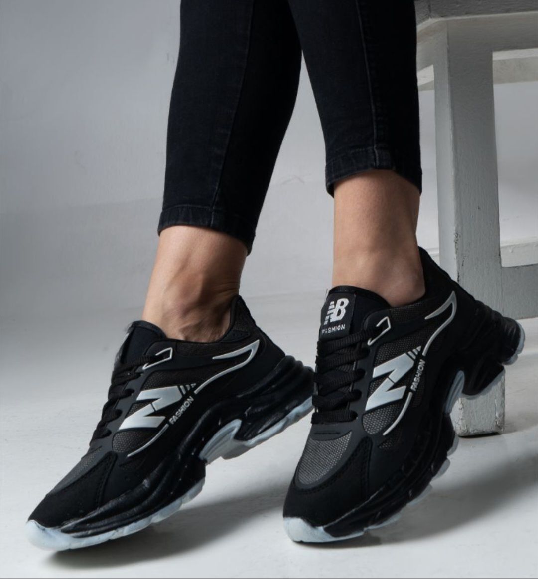 کتونی نیوبالانس New Balance1